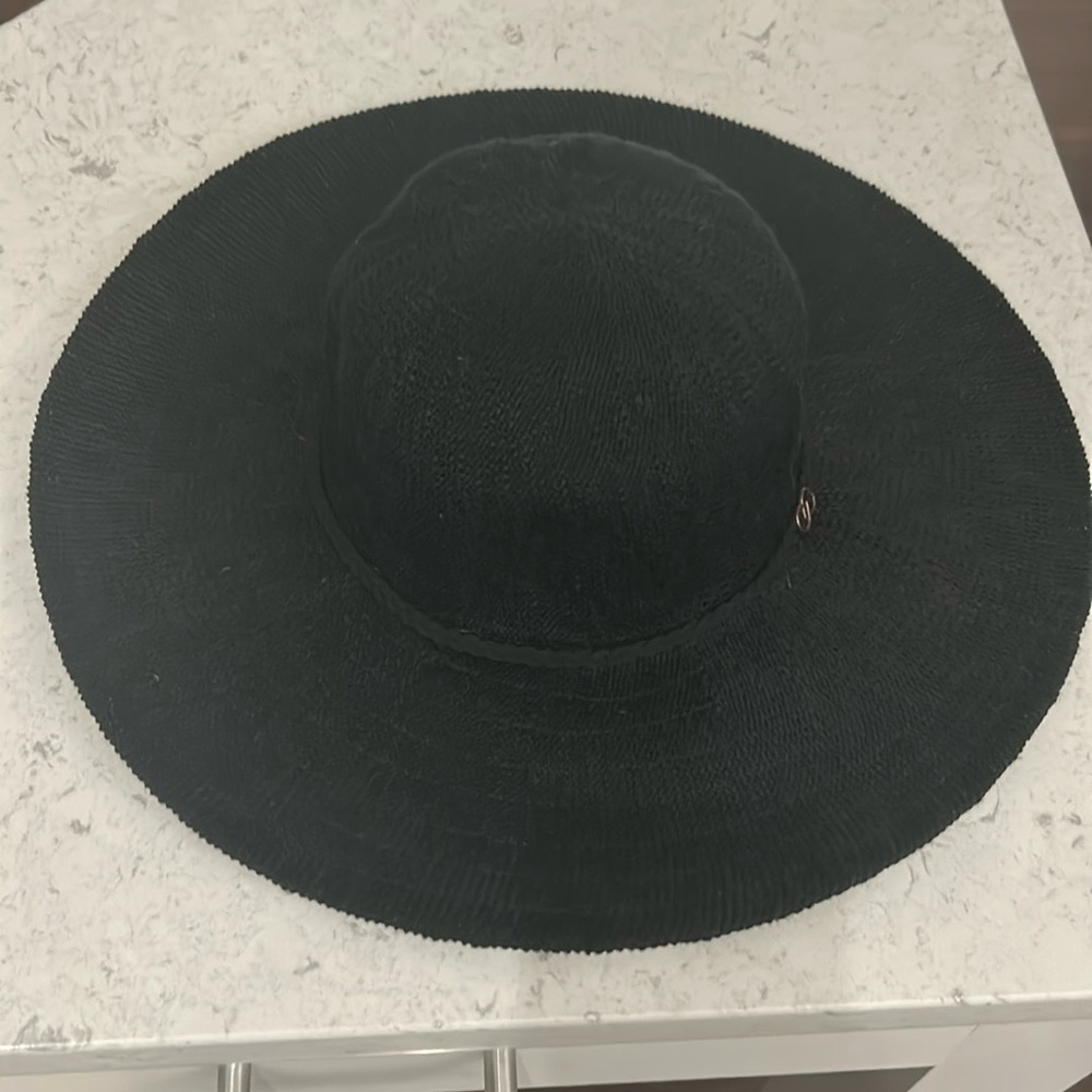 Black wide brim hat